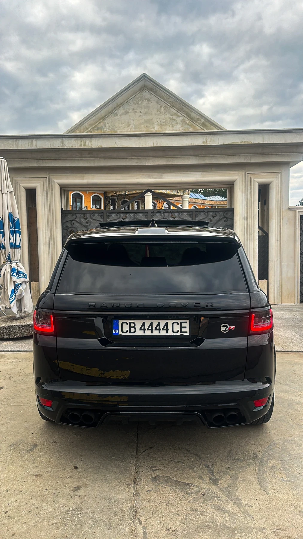 Land Rover Range Rover Sport SVR - изображение 4