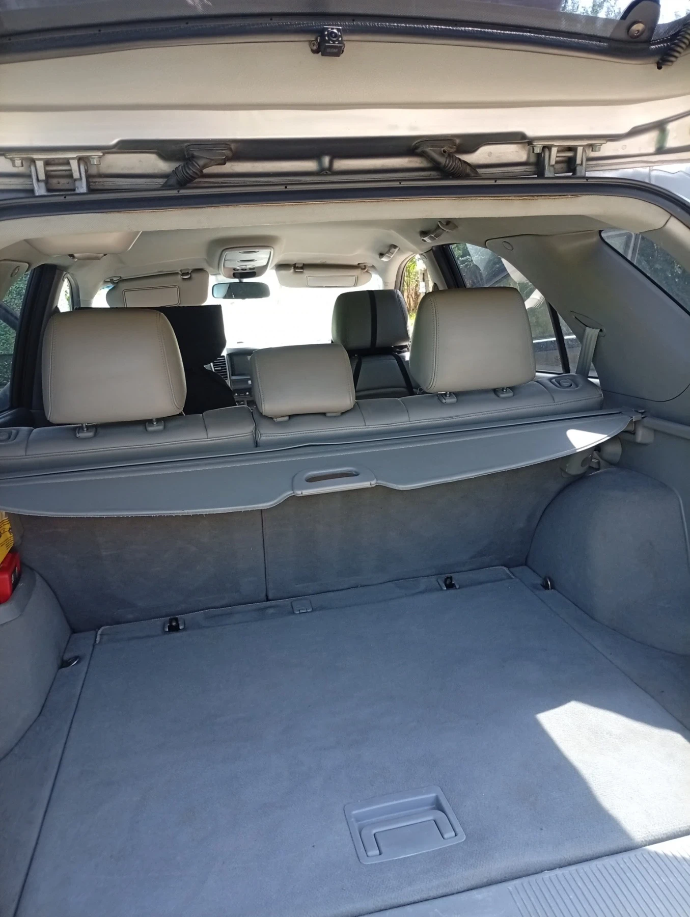 Kia Sorento 2.5 DCR 140 - изображение 9