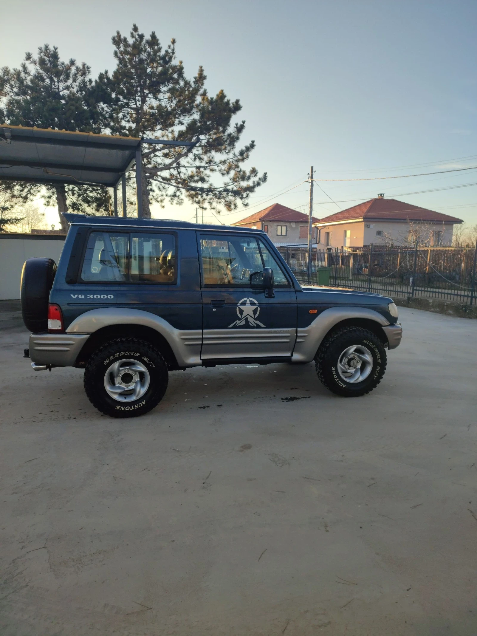 Hyundai Galloper 3.0 V6 - изображение 6