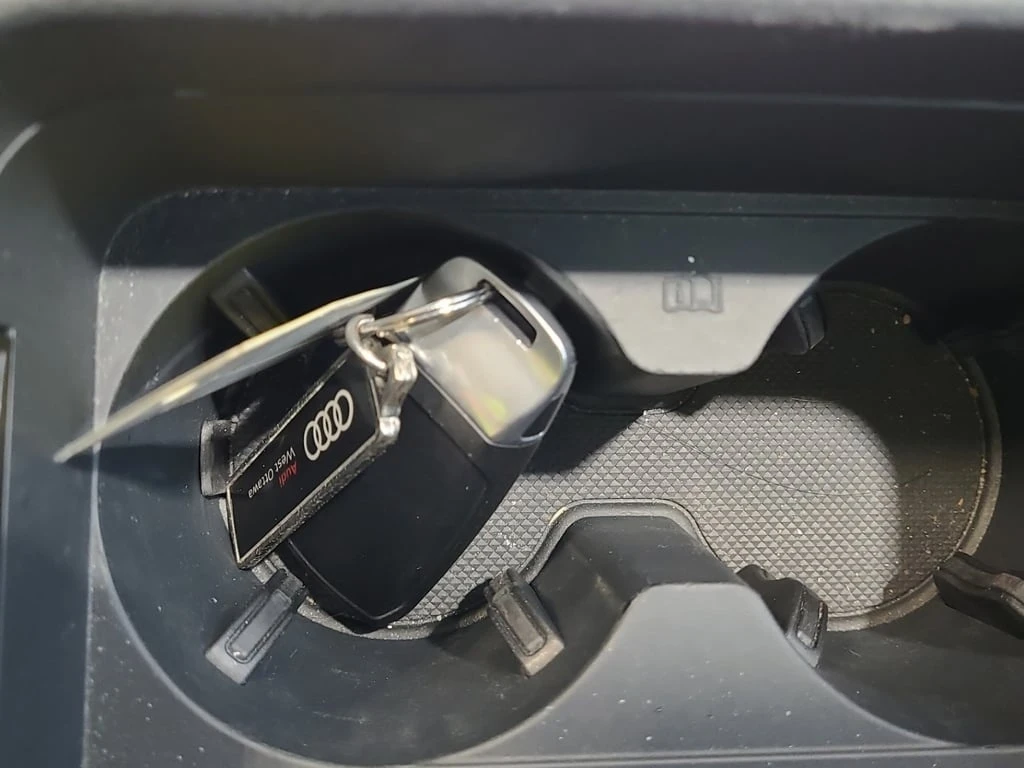 Audi Q5 * PROGRESSIV * CARFAX * ��� ������������ ������ | Mobile.bg � ����������� 8