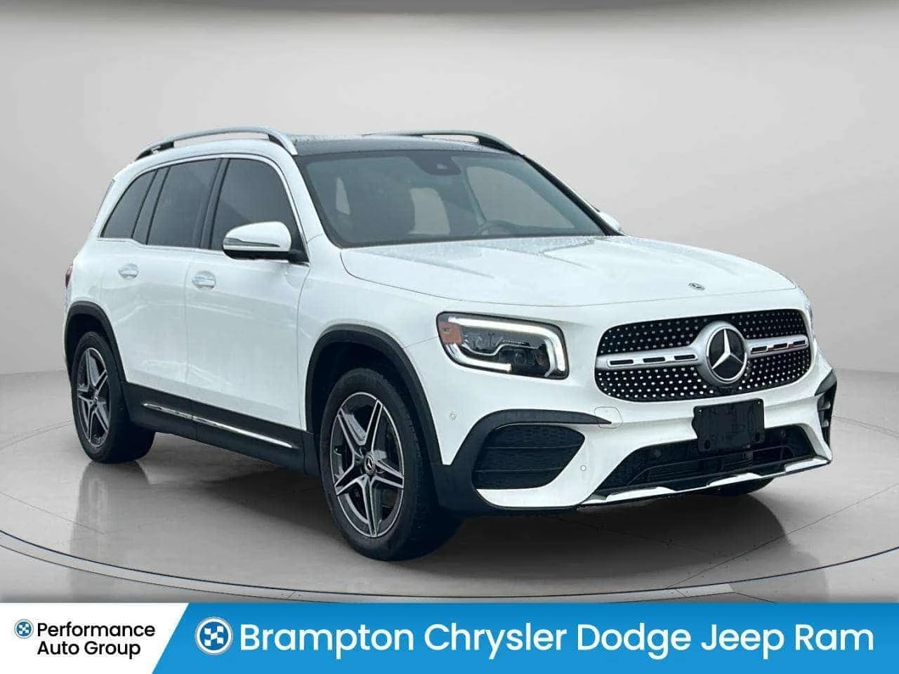 Mercedes-Benz GLB * 250  * CARFAX * Фиксирана цена до БГ * , снимка 3 - Автомобили и джипове - 54060137