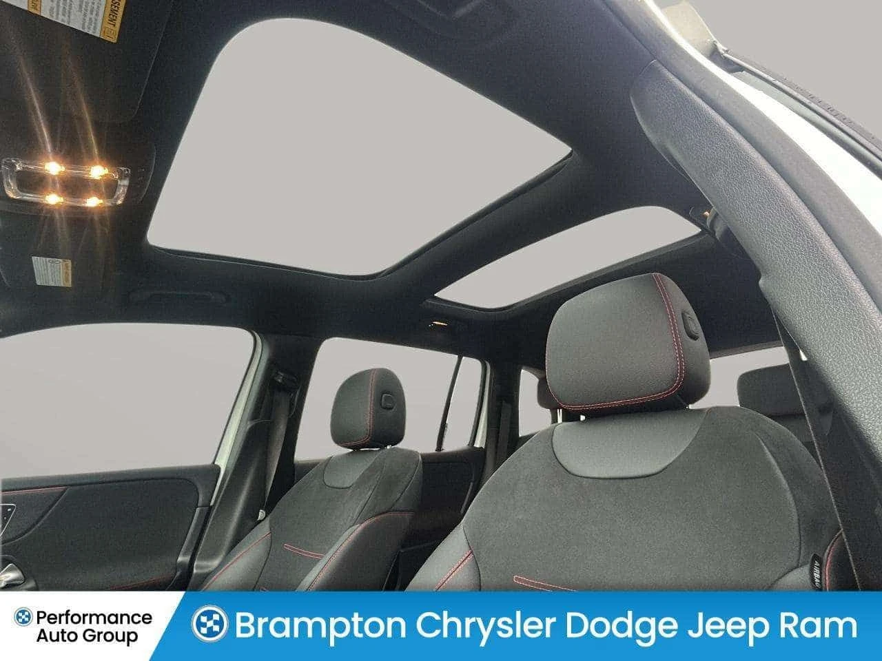 Mercedes-Benz GLB * 250  * CARFAX * Фиксирана цена до БГ * , снимка 12 - Автомобили и джипове - 54060137