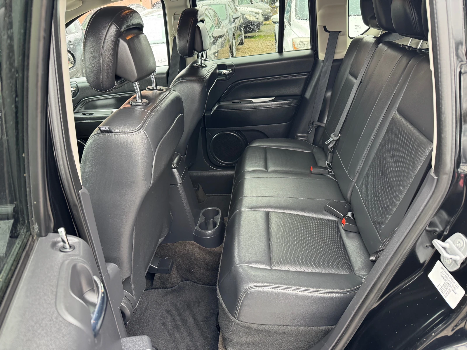 Jeep Compass 2.2d-CRDI-4x4-Limited-ЛИЗИНГ, снимка 15 - Автомобили и джипове - 54068302