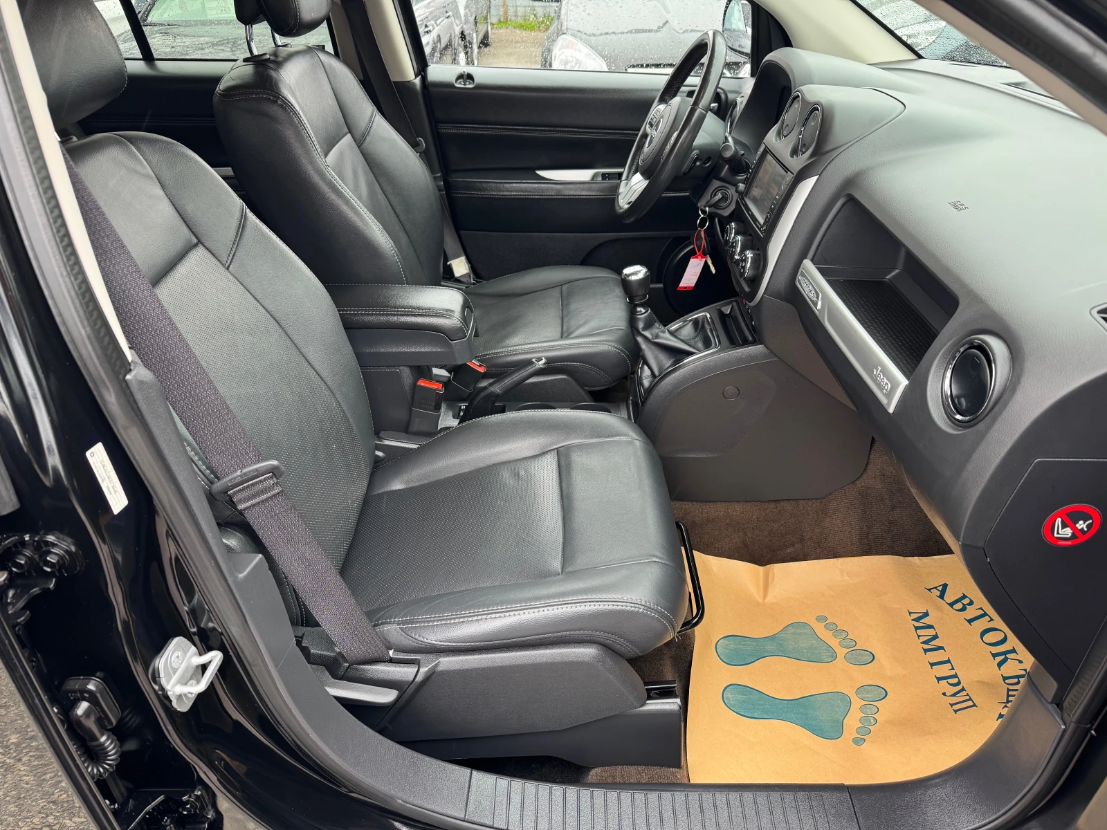 Jeep Compass 2.2d-CRDI-4x4-Limited-ЛИЗИНГ, снимка 14 - Автомобили и джипове - 54068302