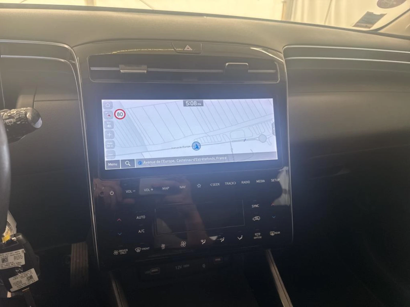 Hyundai Tucson 1.6 Business - AWD, снимка 10 - Автомобили и джипове - 54330000