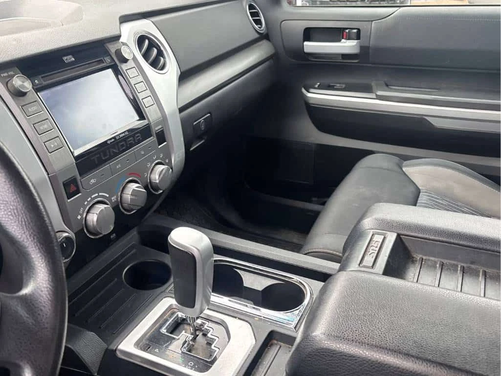 Toyota Tundra SR| ОТ ПРЕДСТАВИТЕЛСТВО| ДВА КЛЮЧА| CARFAX, снимка 13 - Автомобили и джипове - 54607792