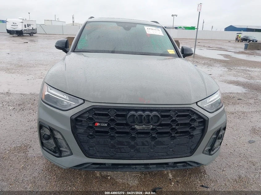 Audi SQ5 PREMIUM PLUS Автокредит Цена до България, снимка 2 - Автомобили и джипове - 55133087