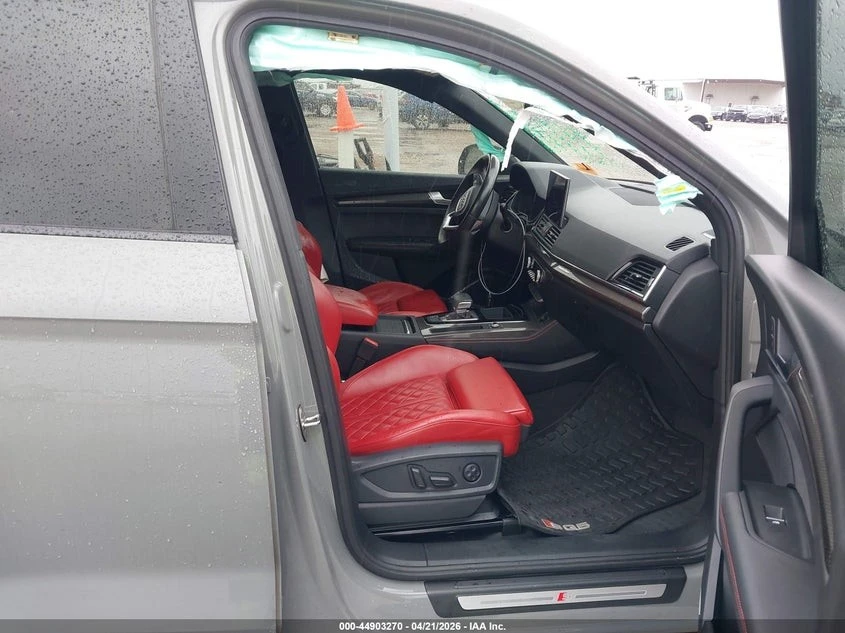 Audi SQ5 PREMIUM PLUS Автокредит Цена до България, снимка 7 - Автомобили и джипове - 55133087