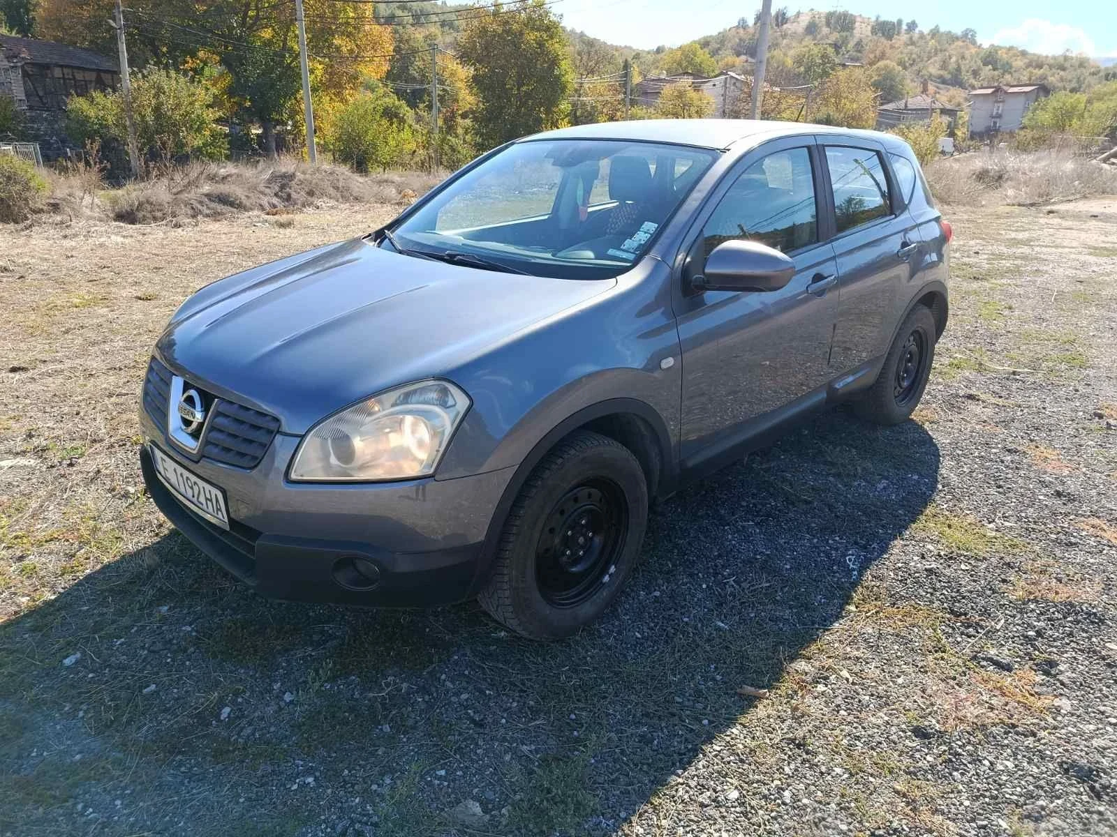 Nissan Qashqai 1.5 dci, снимка 2 - Автомобили и джипове - 56541819