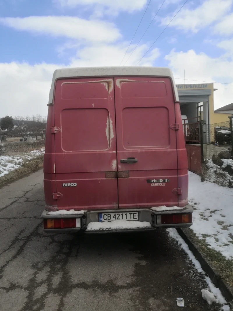 Iveco Daily, снимка 3 - Бусове и автобуси - 49197587