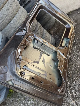 Лява плъзгаща врата за VW Caddy 4k 2016-2020, снимка 4 - Части - 52828862