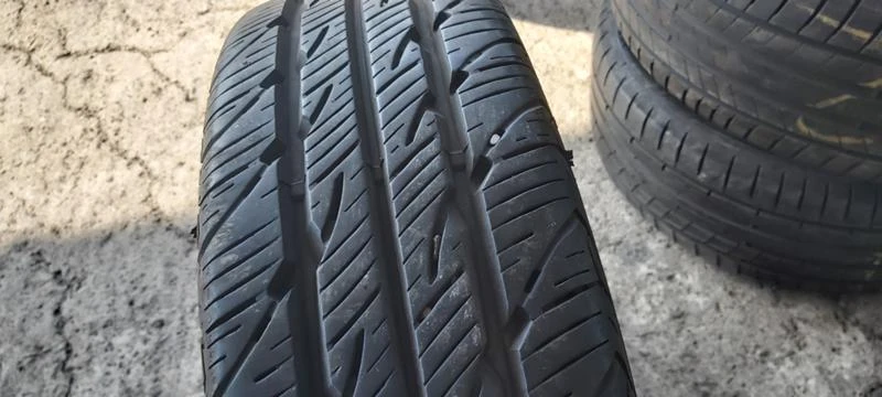 Гуми Летни 195/70R15, снимка 2 - Гуми и джанти - 29877396