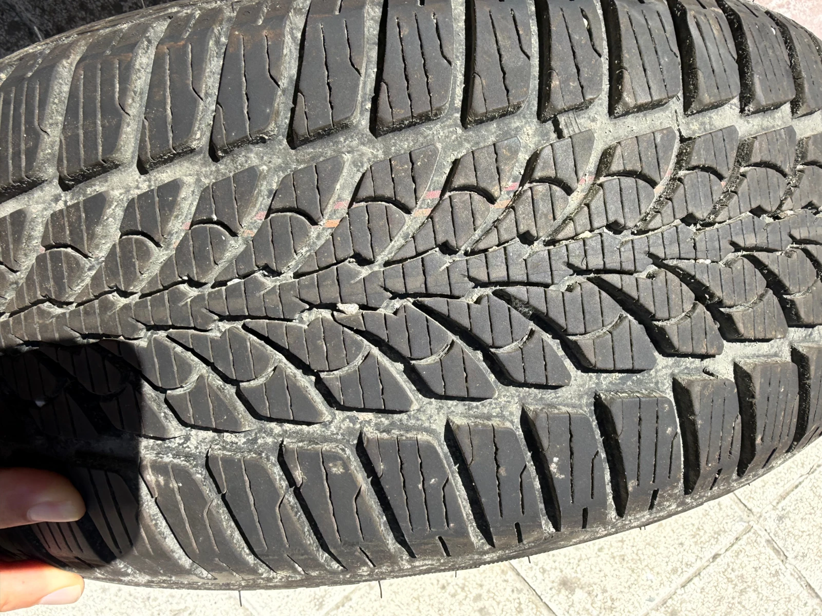 Гуми Зимни 205/55R16