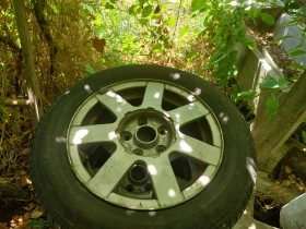        205/60R15  VW Passat