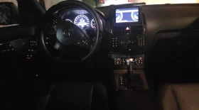Mercedes-Benz C 320, снимка 11