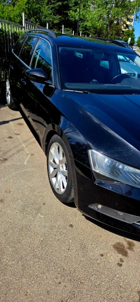 Skoda Superb Комби 4х4, снимка 1