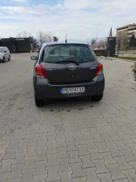 Toyota Yaris 1.0vvti, снимка 2