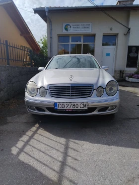     Mercedes-Benz E 320