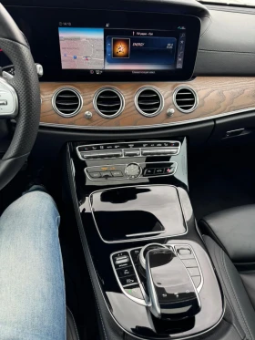 Mercedes-Benz E 350 AMG , снимка 11