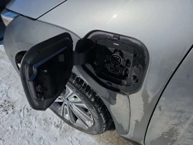 Subaru Solterra * AWD * 2 КЛЮЧА* 360* ПОДГРЕВ* KEYLESS* , снимка 10