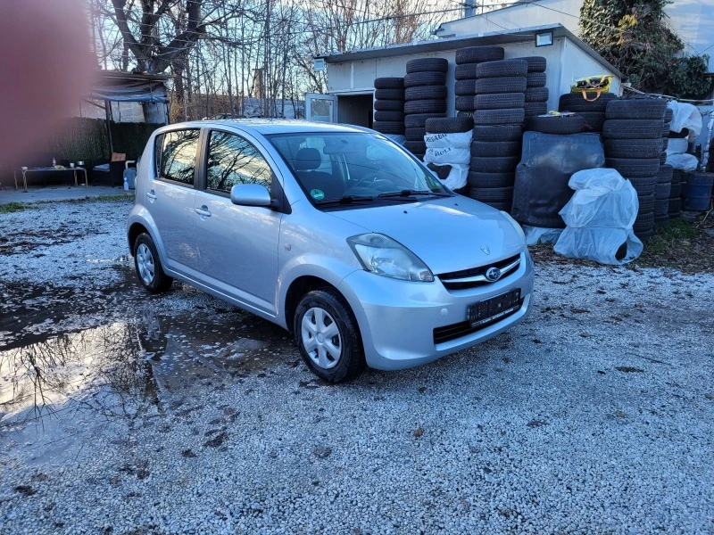 Subaru Justy 1.0 i, снимка 2 - Автомобили и джипове - 43535602