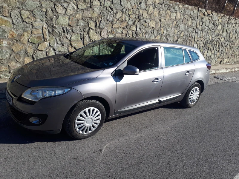 Renault Megane, снимка 4 - Автомобили и джипове - 47096940