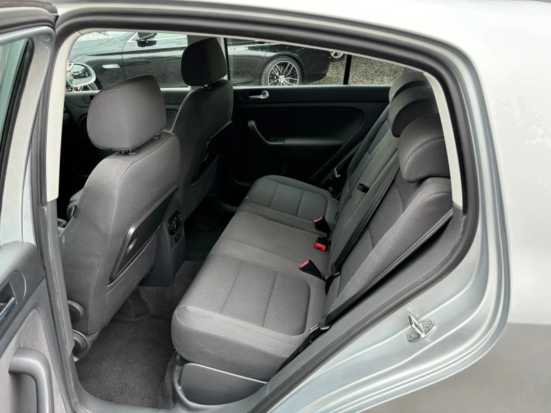 VW Golf Plus 1.6i-115k.s, снимка 9 - Автомобили и джипове - 46979052