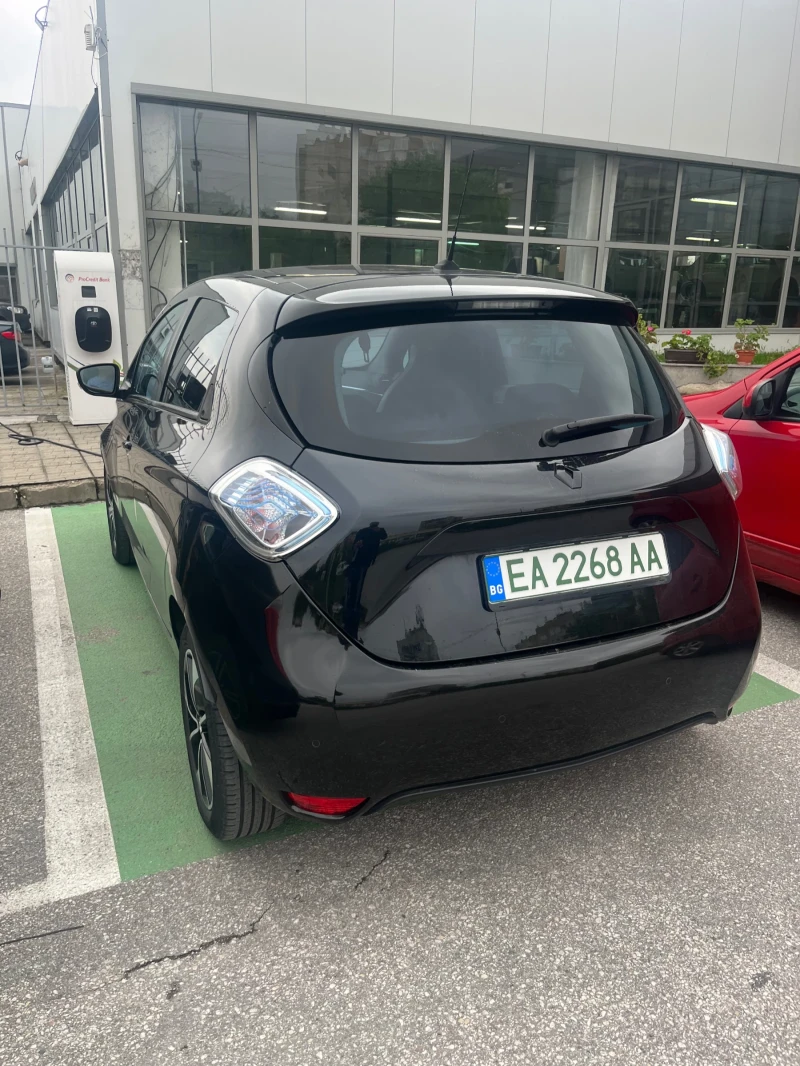 Renault Zoe 22 KW/h ТЕРМОПОМПА, снимка 2 - Автомобили и джипове - 47513615