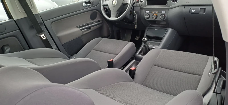 VW Golf Plus 1.9, снимка 11 - Автомобили и джипове - 47974062