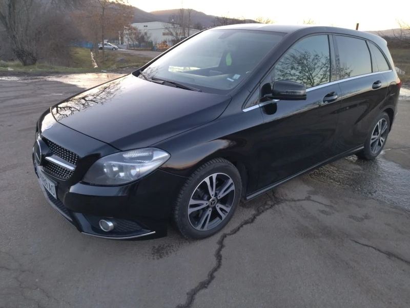 Mercedes-Benz B 200 Black Edition - Automatic 136hp, снимка 7 - Автомобили и джипове - 48618841