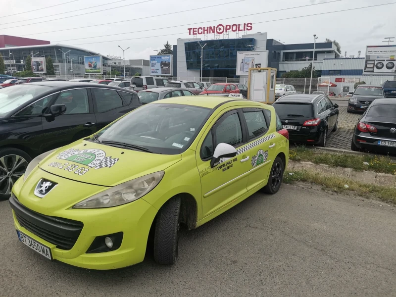 Peugeot 207 1.4i, снимка 1 - Автомобили и джипове - 48776923