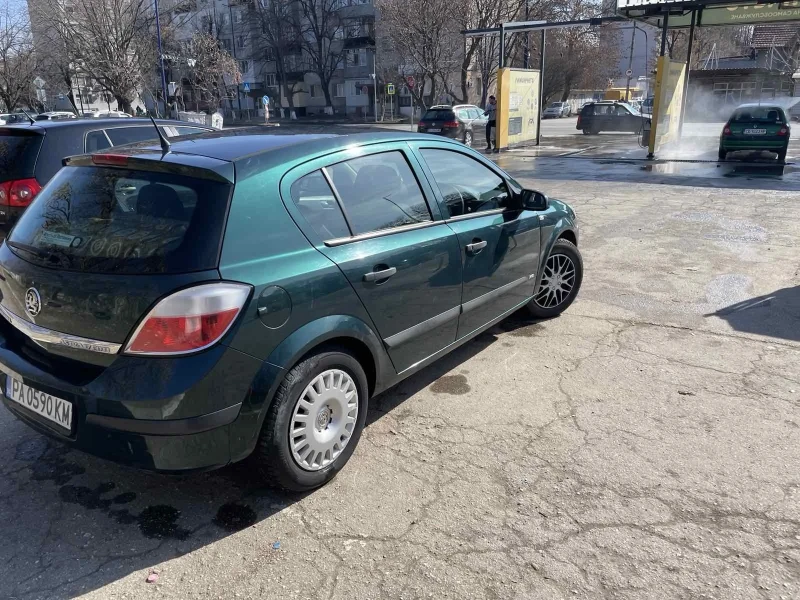 Opel Astra 1.7cdti, снимка 5 - Автомобили и джипове - 49231838