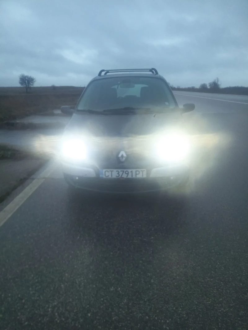 Renault Scenic 1600, снимка 7 - Автомобили и джипове - 52898703