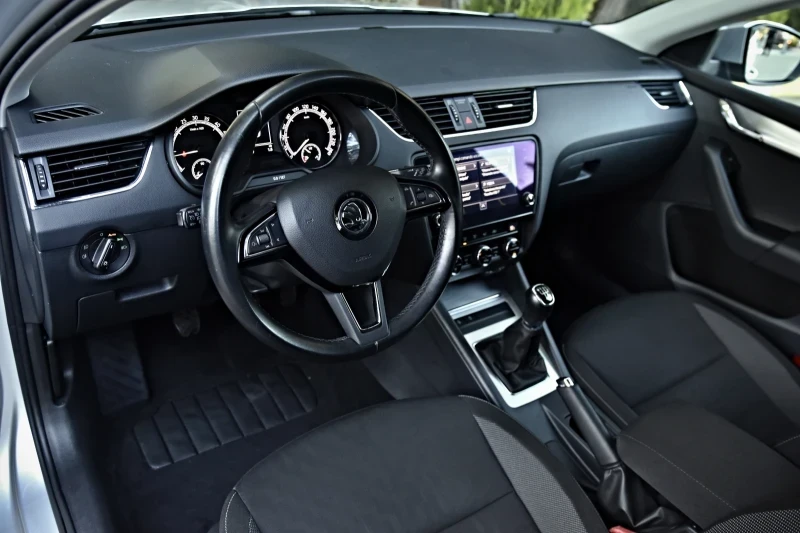 Skoda Octavia 1.6 TDI AMBITION - изображение 9