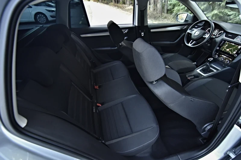 Skoda Octavia 1.6 TDI AMBITION | Mobile.bg   12