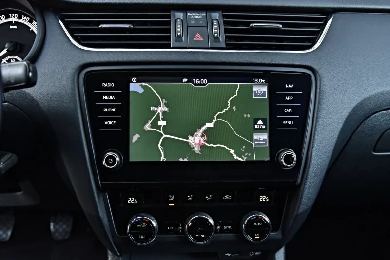 Skoda Octavia 1.6 TDI AMBITION | Mobile.bg   15