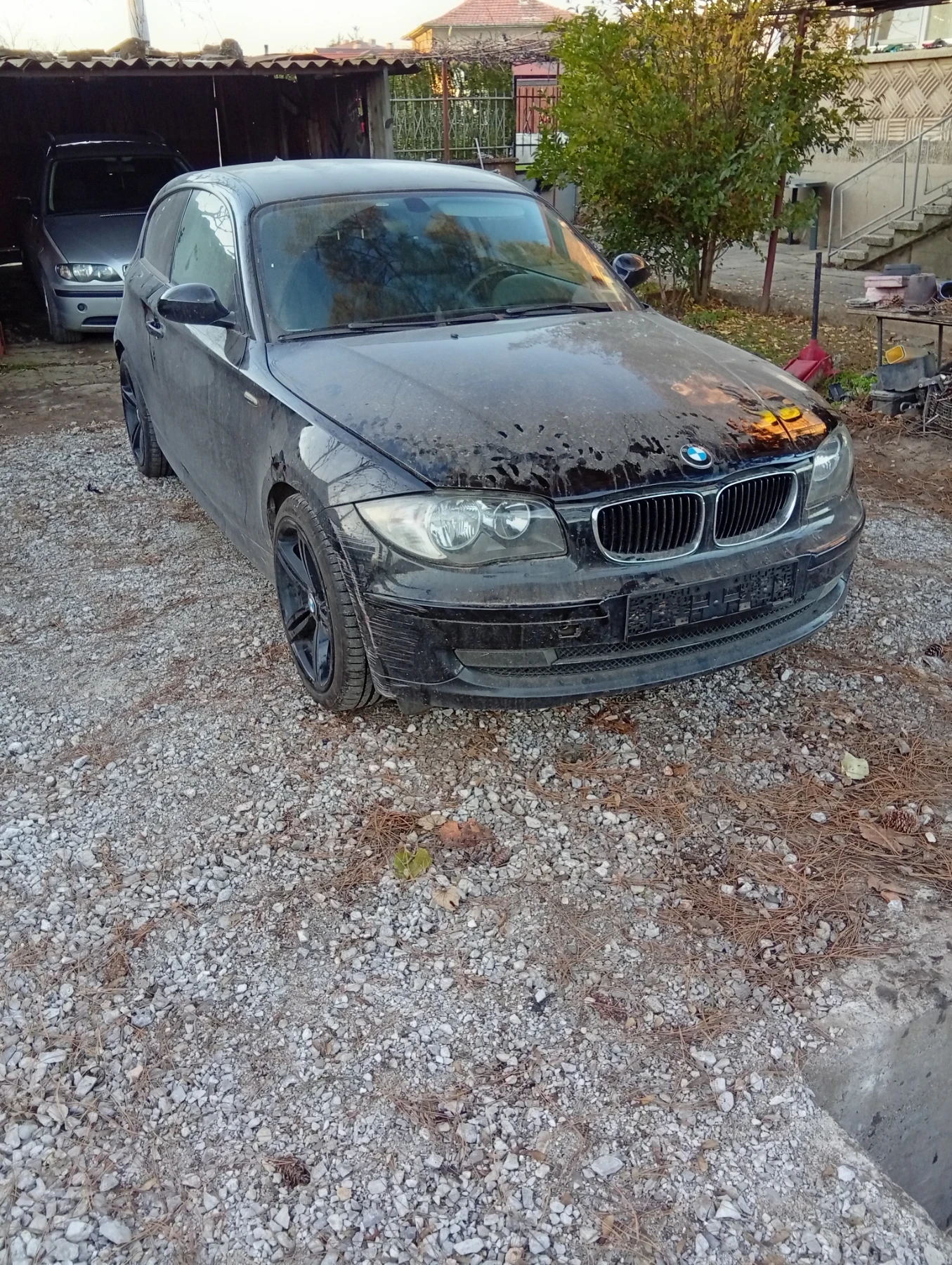 BMW 120, снимка 1