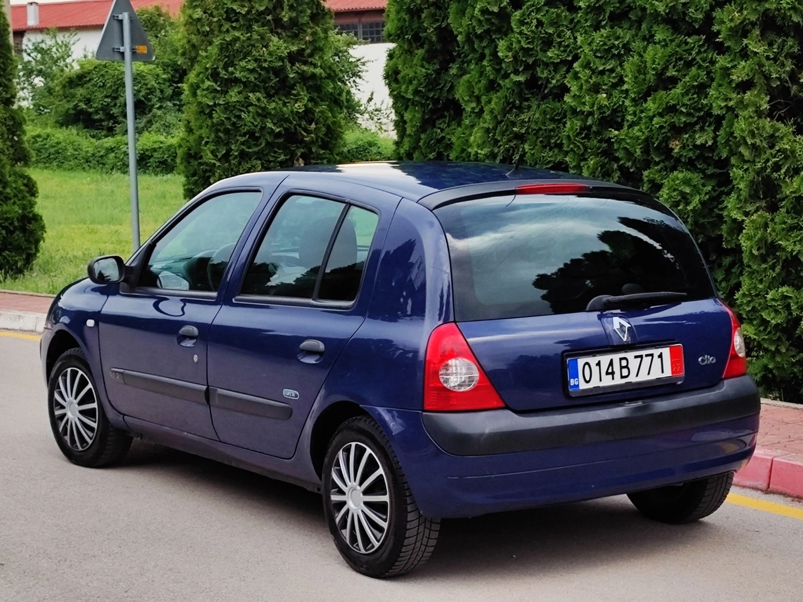 Renault Clio 1.2I 16V(75)* FACELIFT* НОВ ВНОС*  - изображение 5