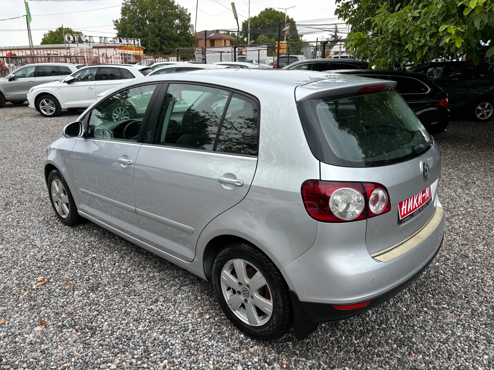 VW Golf Plus 1.6i-115k.s - изображение 6