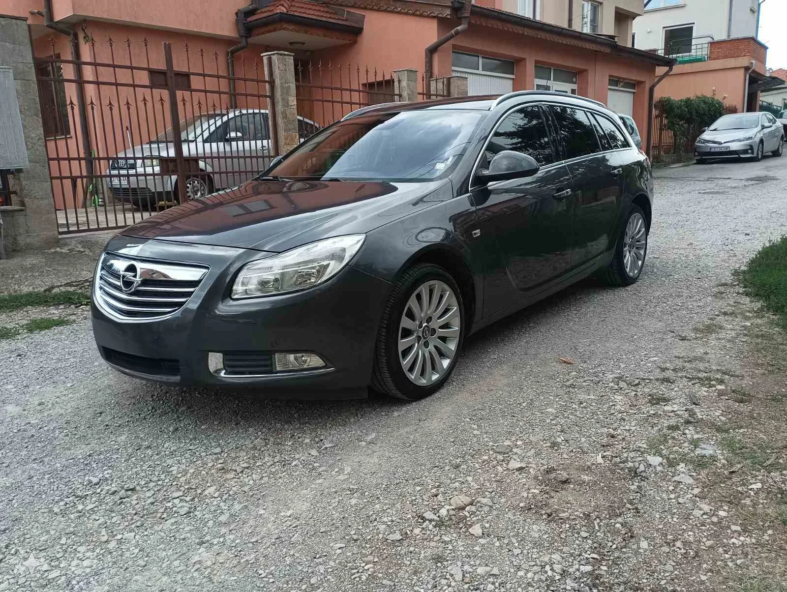 Opel Insignia 2.00 - изображение 2