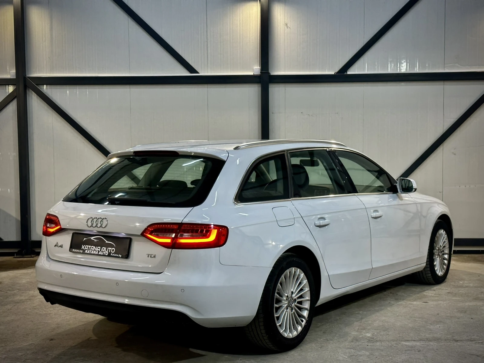 Audi A4 2.0 TDI 177к.с./NAVI/LED/DRIVE SELECT /ЛИЗИНГ - изображение 3