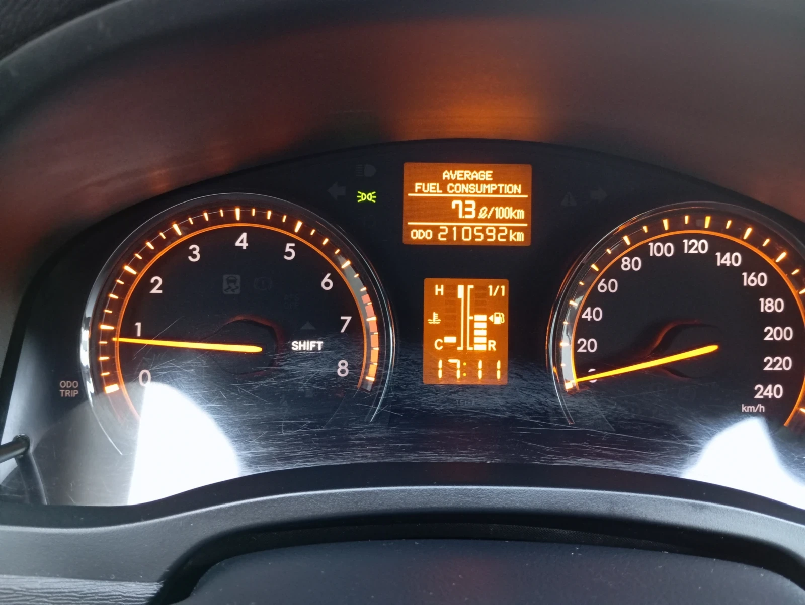 Toyota Avensis 1.8 VVTI   | Mobile.bg   12