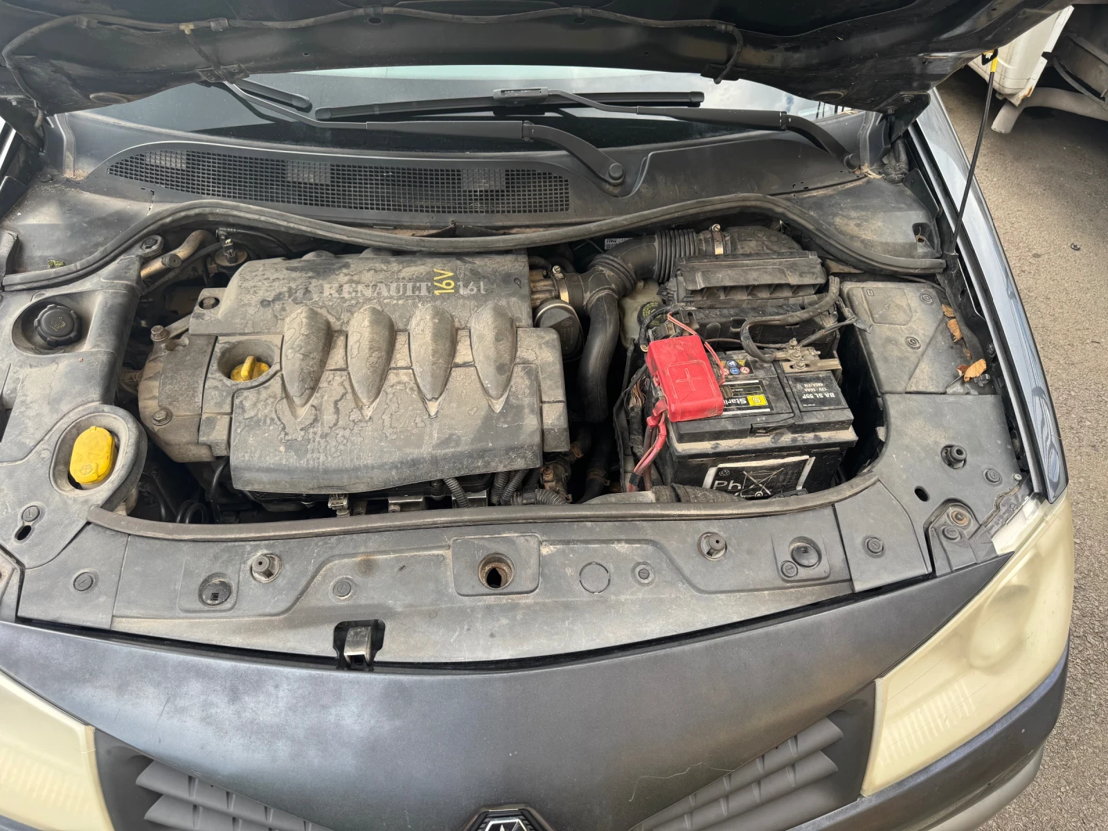 Renault Megane  - изображение 8