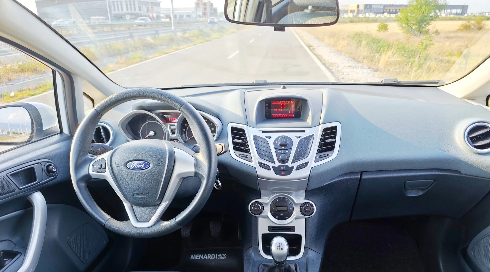 Ford Fiesta 1.4i GAZ 97ks - изображение 8