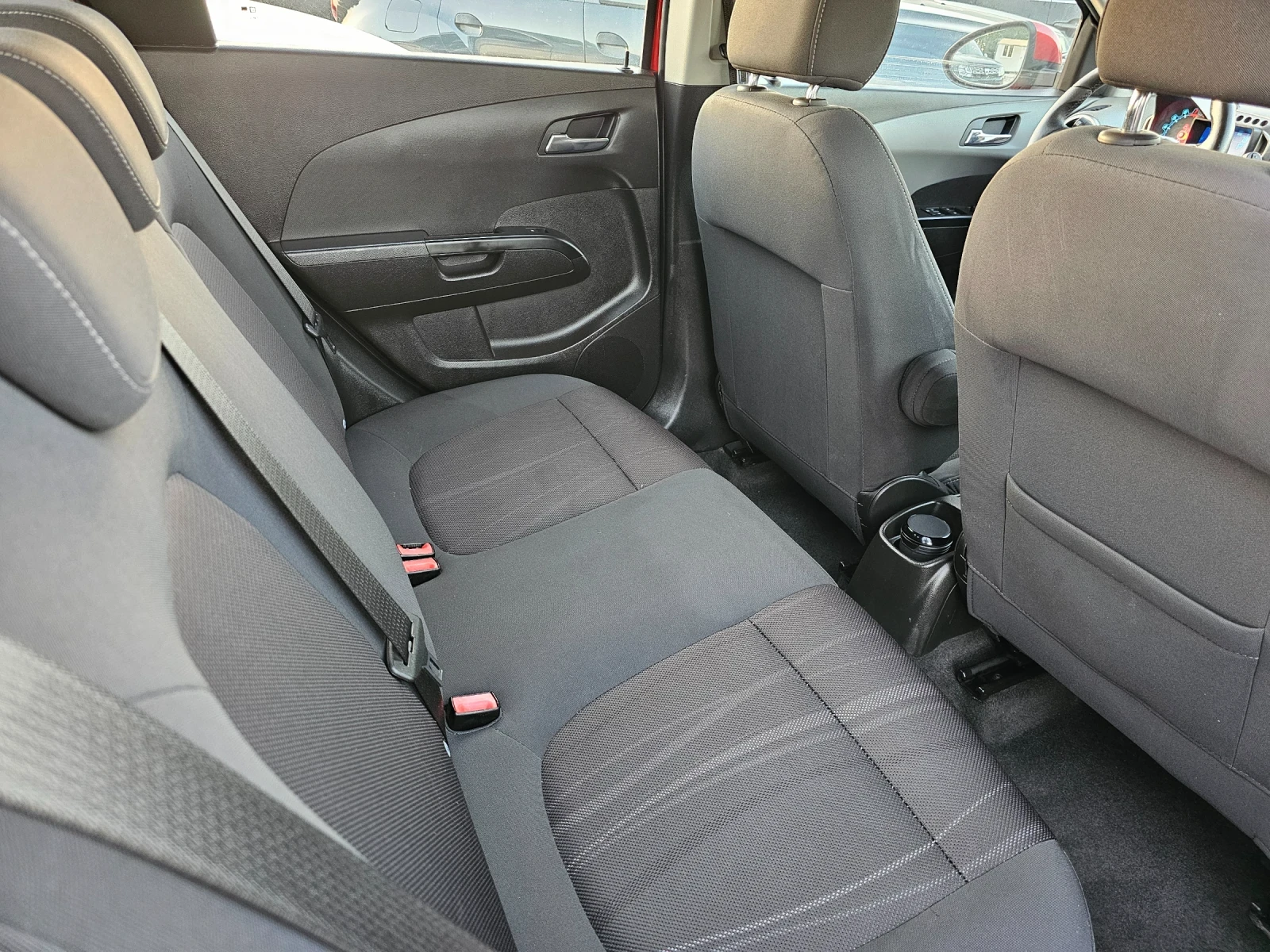 Chevrolet Aveo 1.4i, АВТОМАТИК  - изображение 10