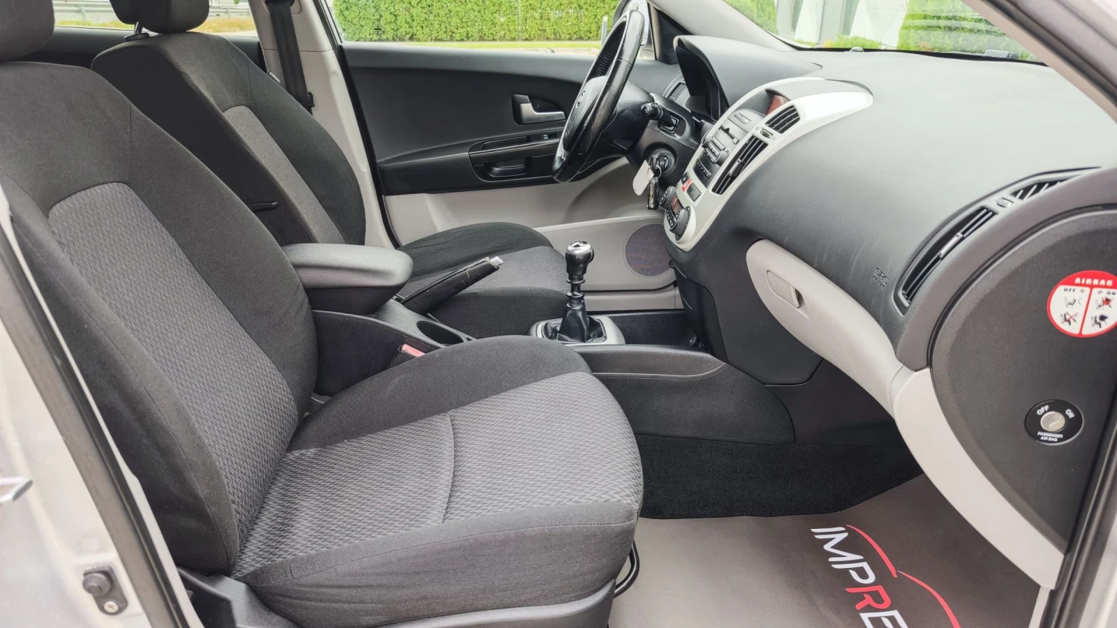 Kia Ceed 1.6i ГАЗ 126кс.164000хил.км.!!! | Mobile.bg — изображение 13