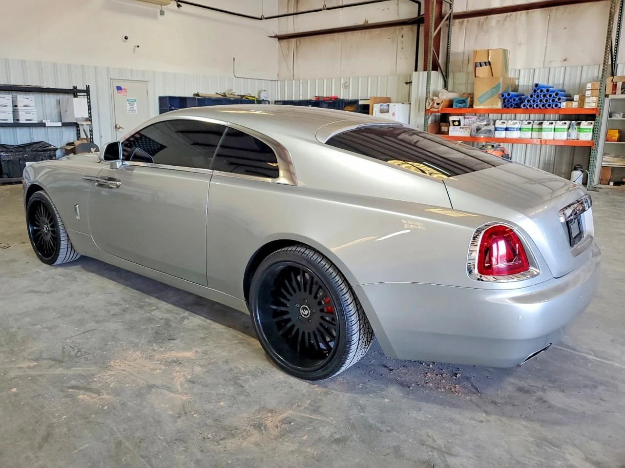 Rolls-Royce Wraith  - изображение 2