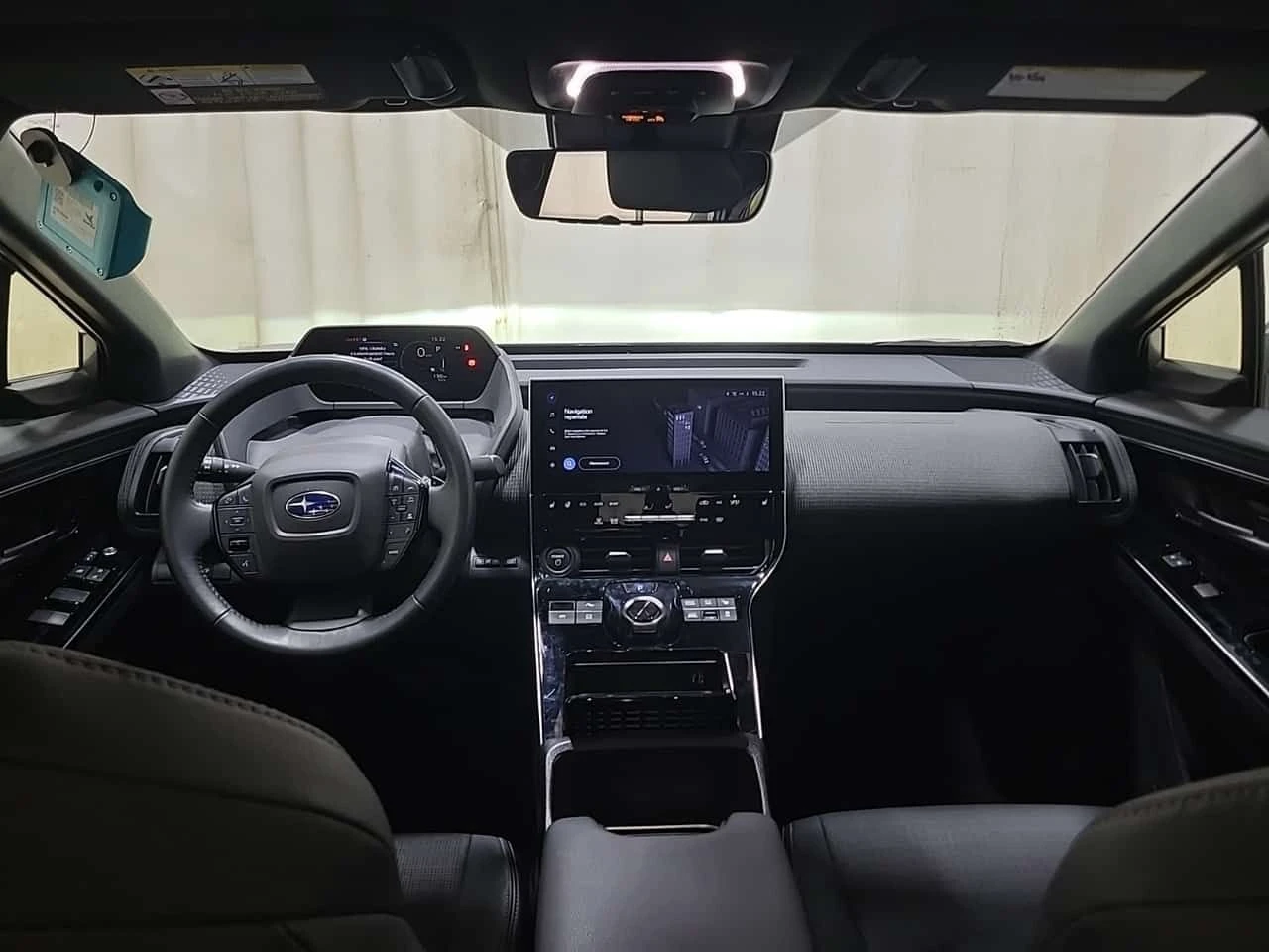 Subaru Solterra * AWD * 2 КЛЮЧА* 360* ПОДГРЕВ* KEYLESS*  - изображение 8