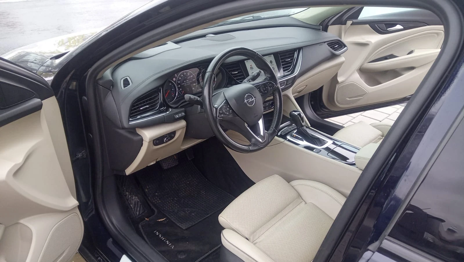 Opel Insignia Подгрев /обдухване/масаж, снимка 6 - Автомобили и джипове - 53745520