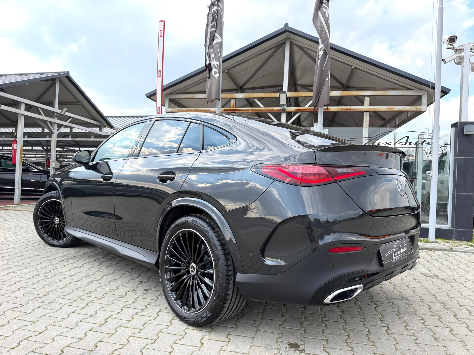 Mercedes-Benz GLC 200 AMG#DESIGNO#PANORAMA#DISTR#360* CAM#НОВ!!! - изображение 3
